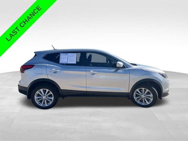 Used 2018 Nissan Rogue Sport S w/ S Appearance Package image 7