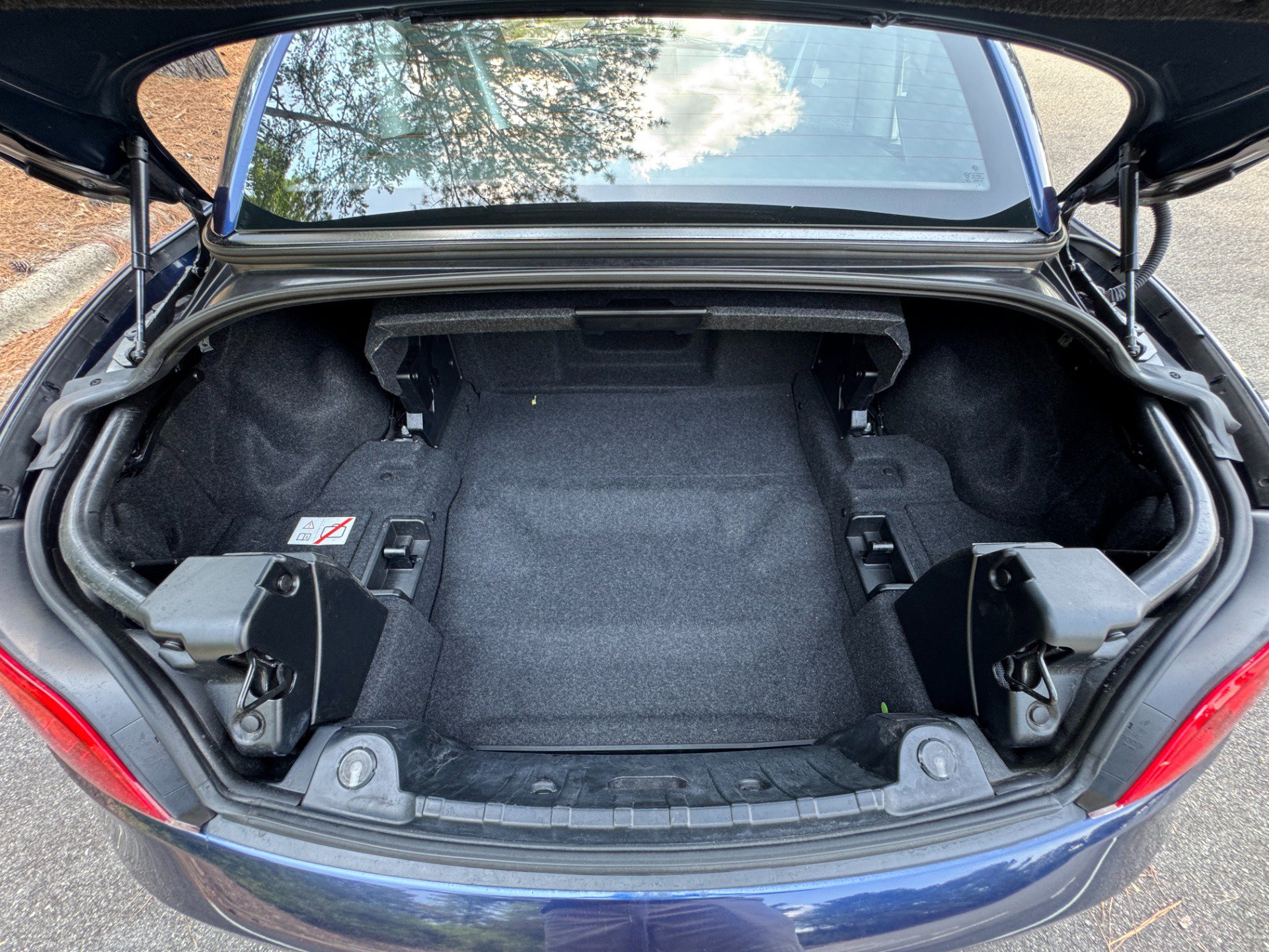 Used 2011 BMW Z4 sDrive35i RWD image 58