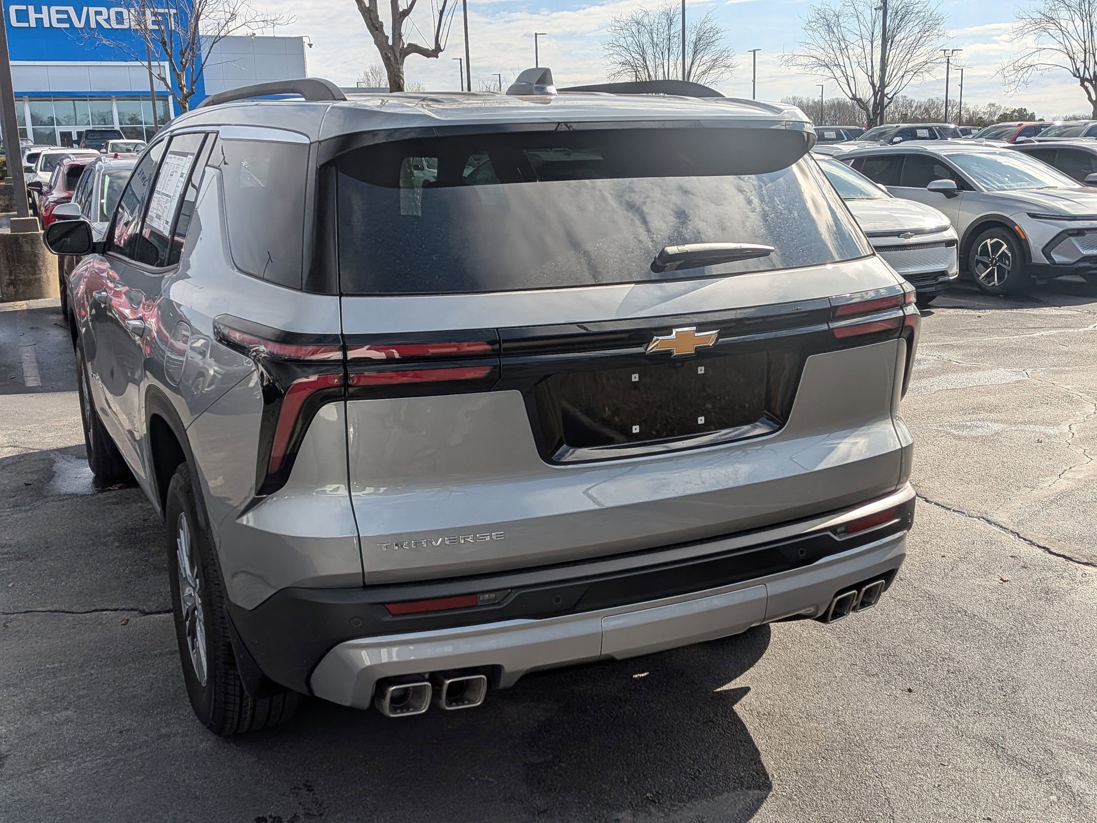 New 2026 Chevrolet Traverse LT FWD image 6