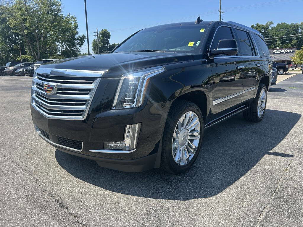 Used 2019 Cadillac Escalade Platinum image 8