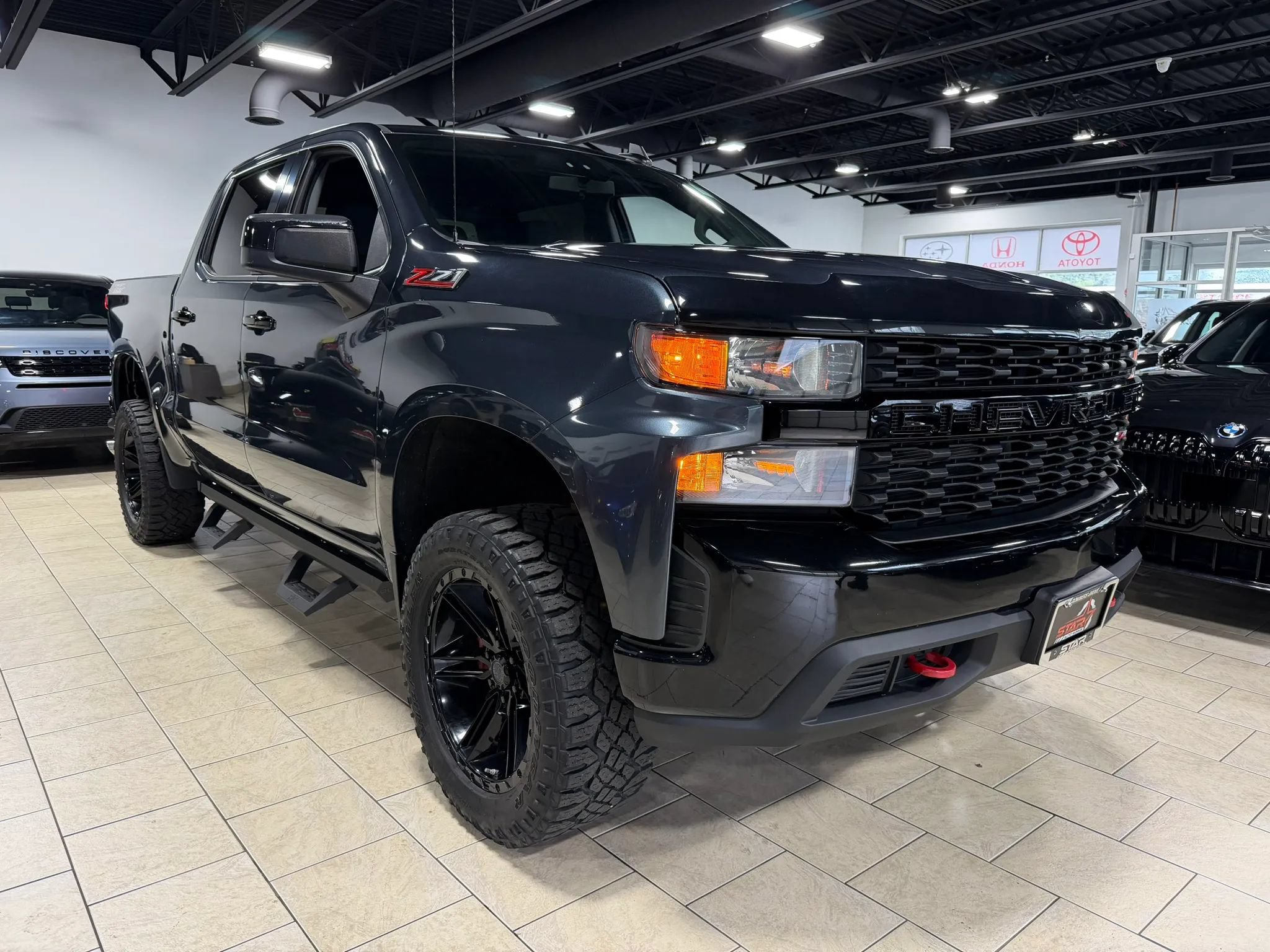 Used 2021 Chevrolet Silverado 1500 Custom Trail Boss AWD/4WD image 16