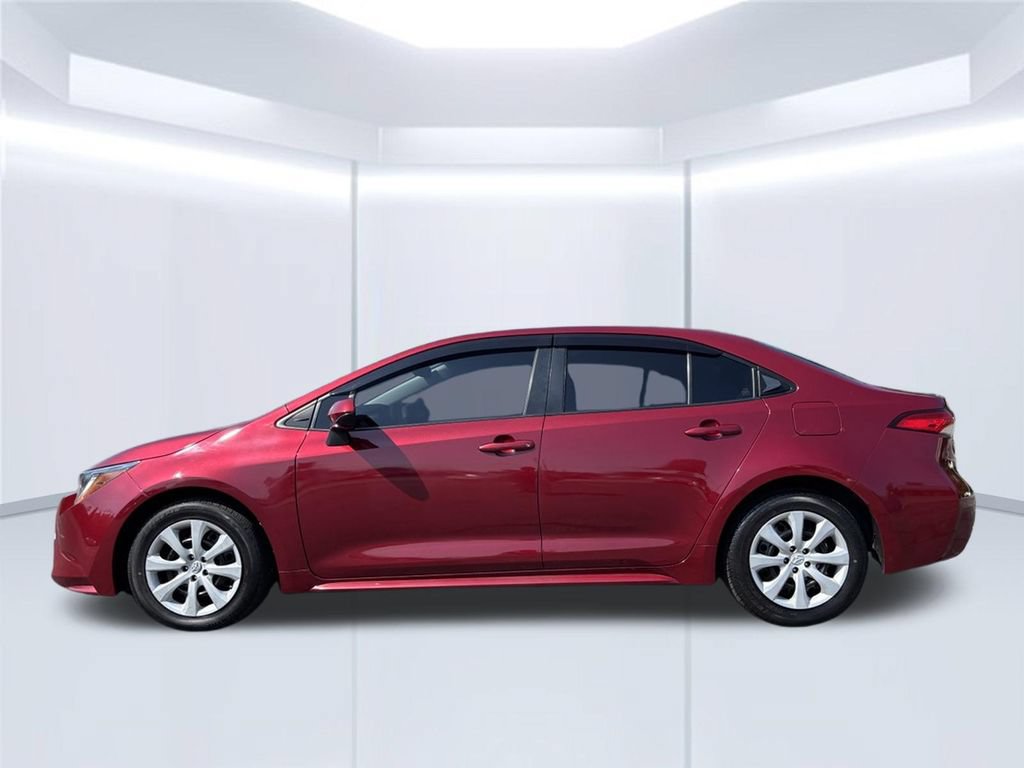 Used 2022 Toyota Corolla LE FWD video 2