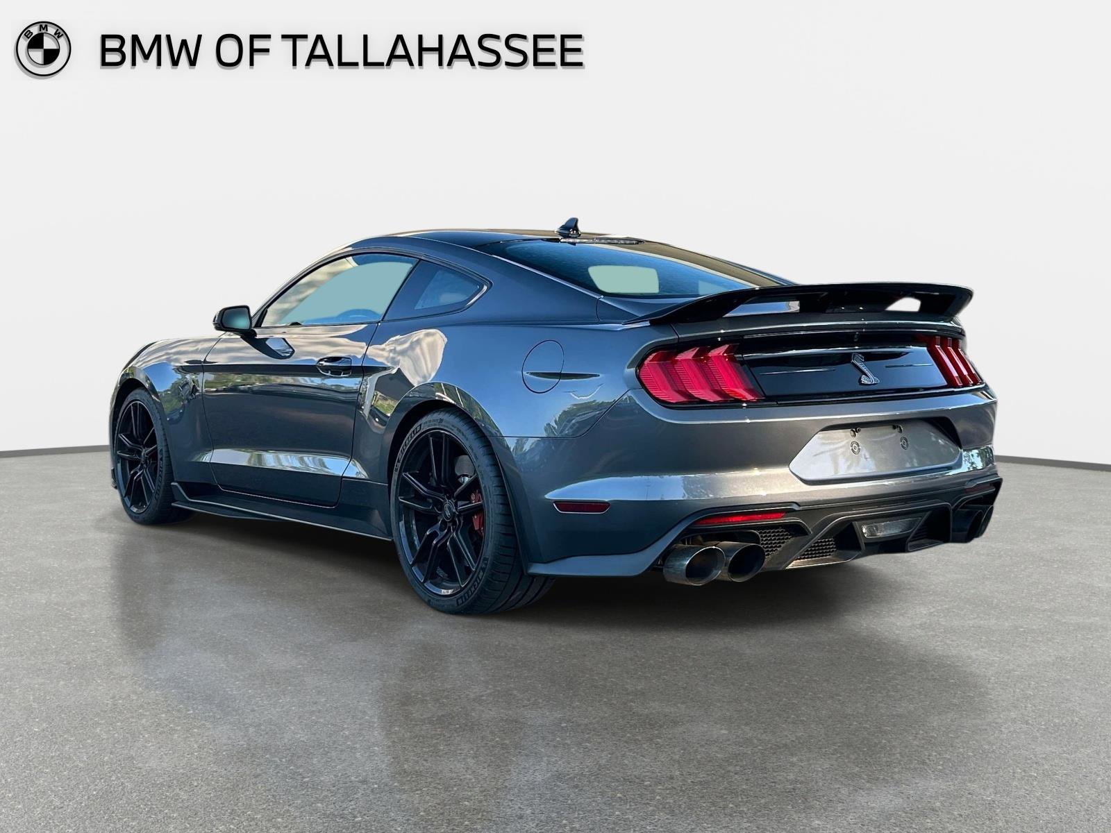 Used 2021 Ford Mustang Shelby GT500 w/ Technology Package RWD image 7