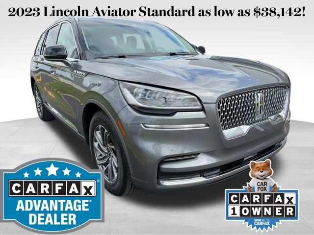 Used 2023 Lincoln Aviator 2WD image 1