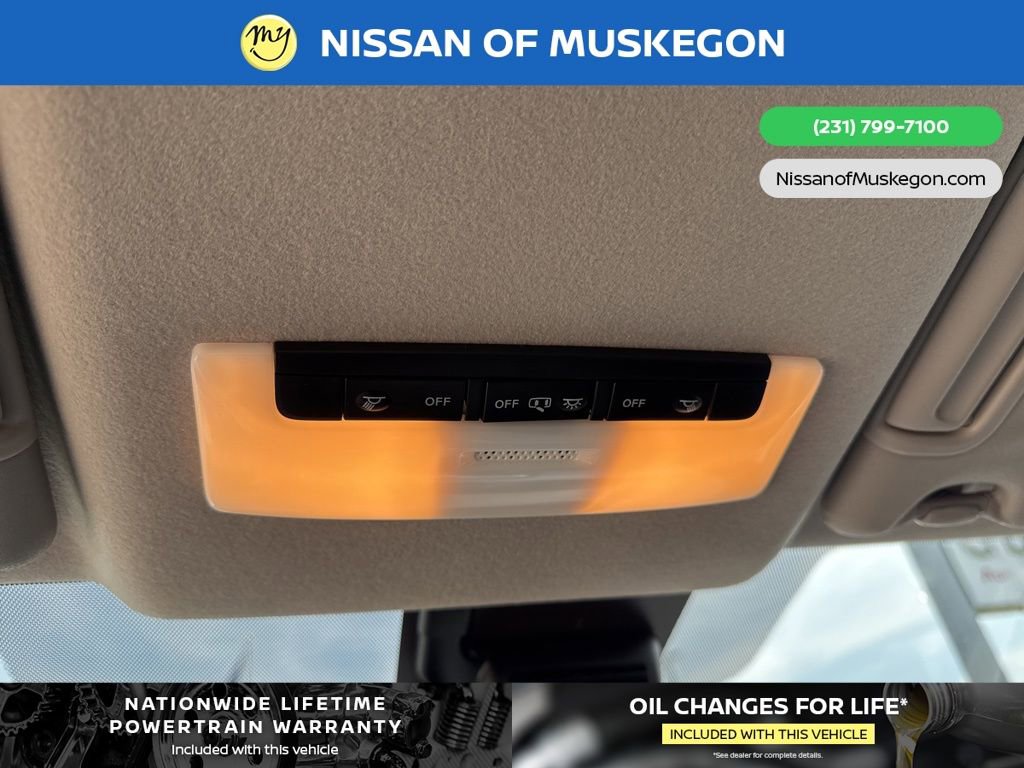 New 2025 Nissan Versa SV w/ Trunk Package image 22