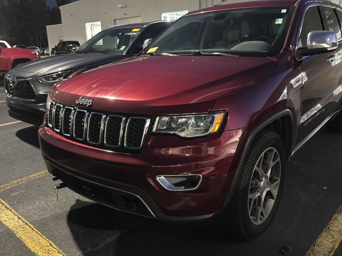 Used 2021 Jeep Grand Cherokee Limited w/ Sun & Sound Group image 10