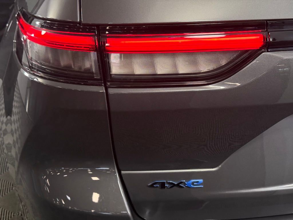 Used 2023 Jeep Grand Cherokee Trailhawk w/ Advanced Protech Group II image 12