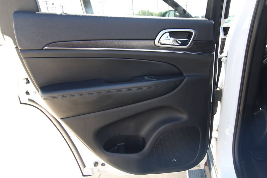 Used 2018 Jeep Grand Cherokee Limited AWD/4WD image 40