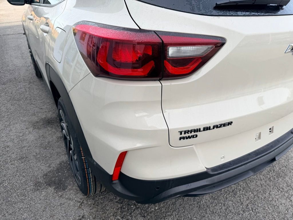 New 2026 Chevrolet TrailBlazer RS w/ Convenience Package image 8