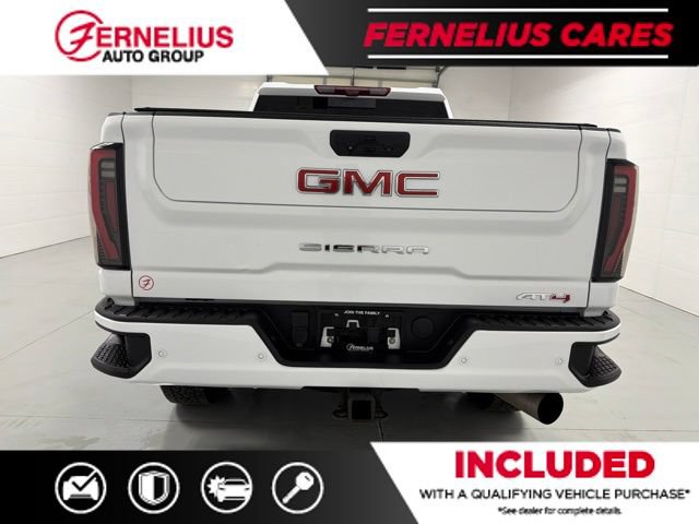Used 2024 GMC Sierra 3500 AT4 w/ Technology Package AWD/4WD image 7