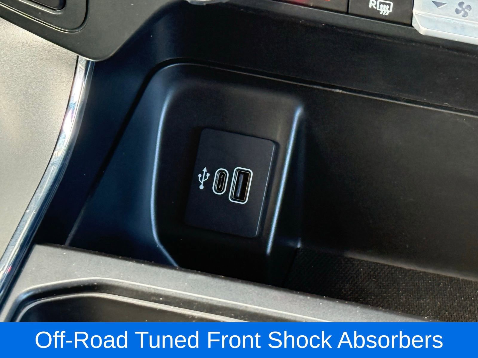 Used 2025 Ford F150 XLT w/ Equipment Group 302A MID image 29