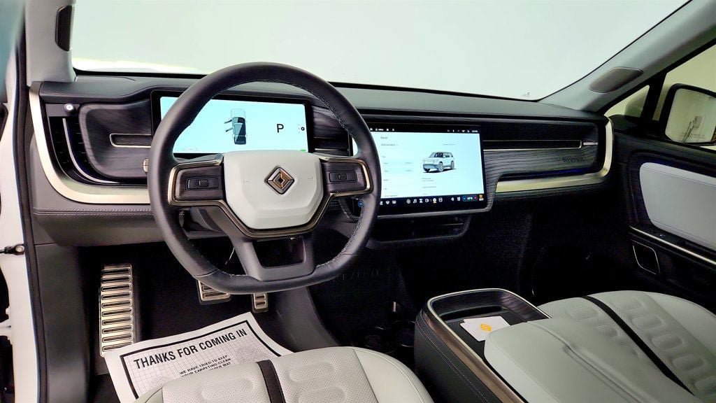 Used 2024 Rivian R1S Adventure AWD/4WD image 13