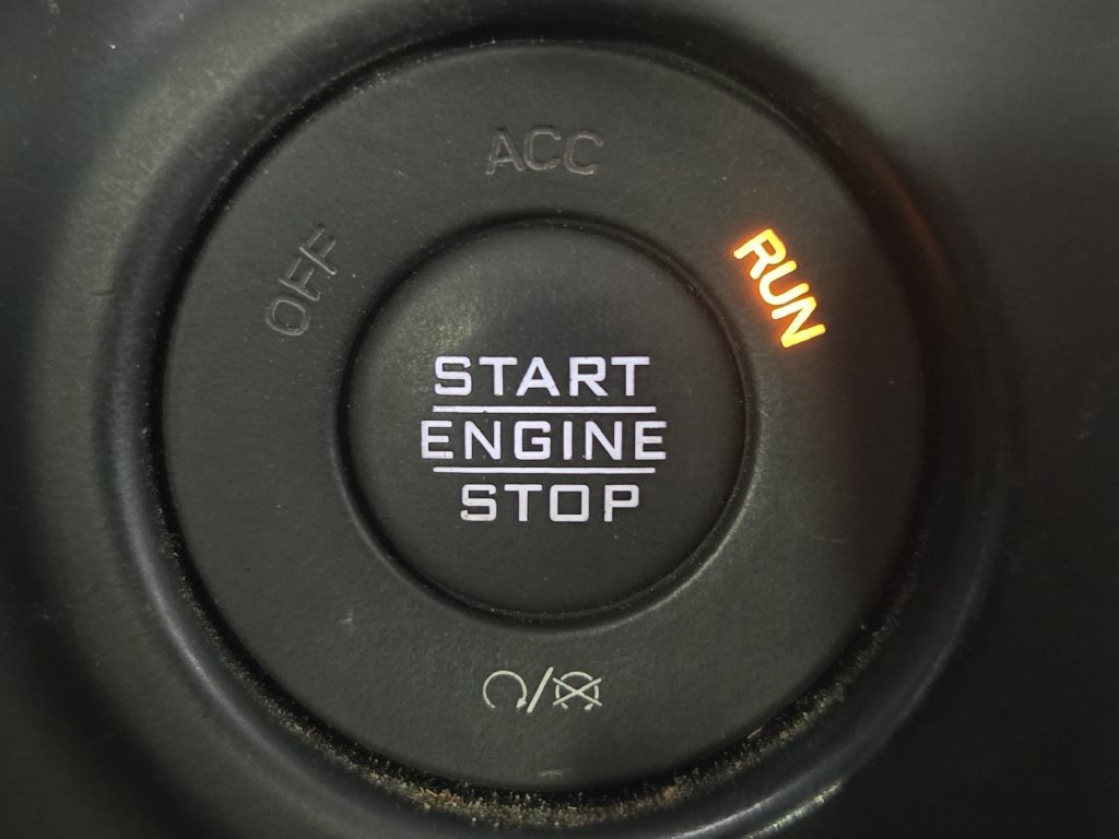 Used 2023 Jeep Gladiator Sport AWD/4WD image 22