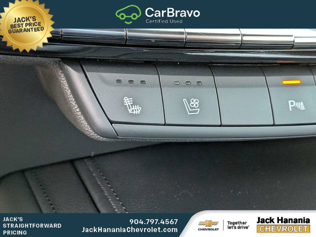 Certified 2025 Cadillac XT4 Sport FWD image 22