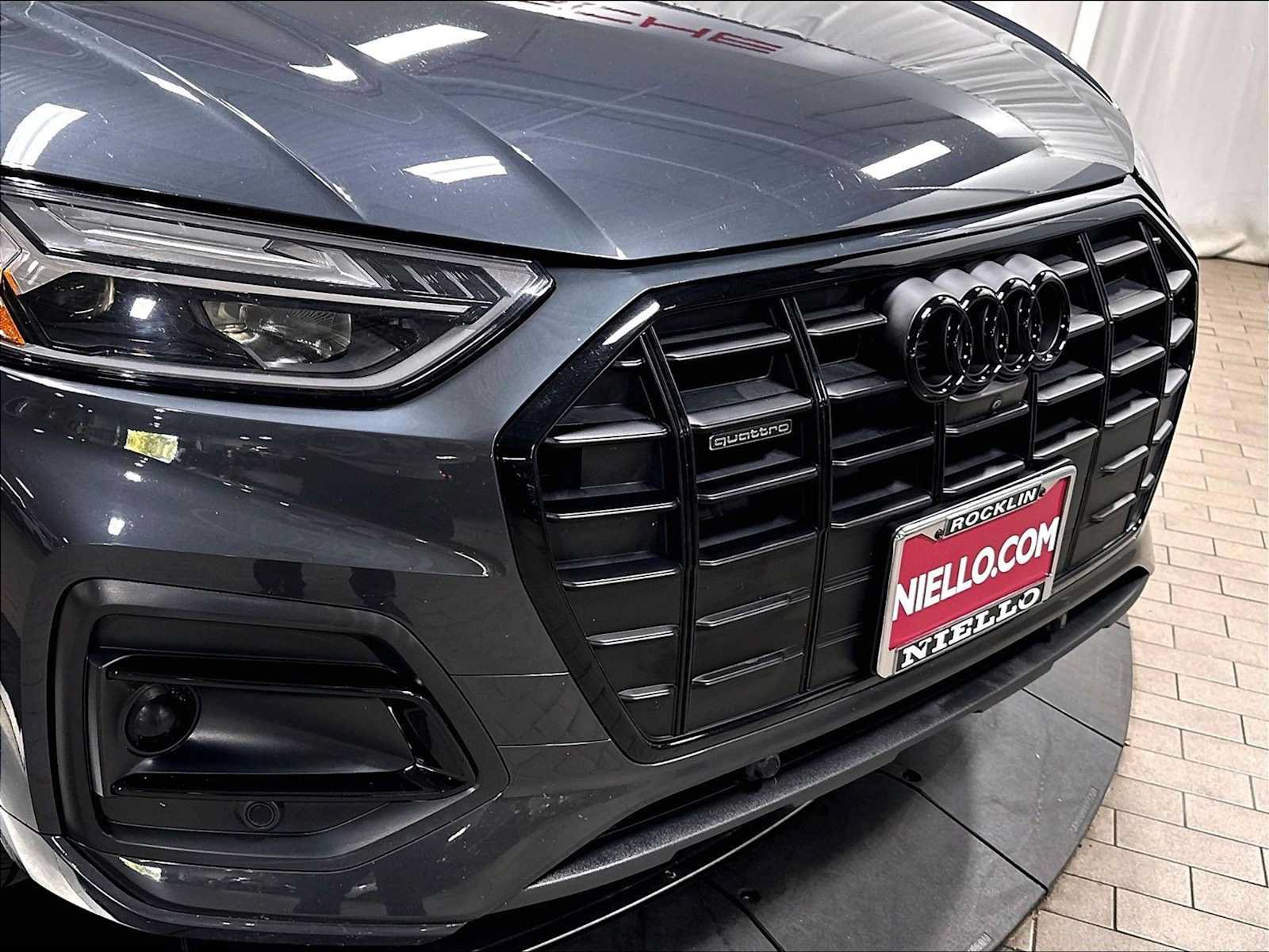 Used 2024 Audi Q5 2.0T Premium Plus AWD/4WD image 32