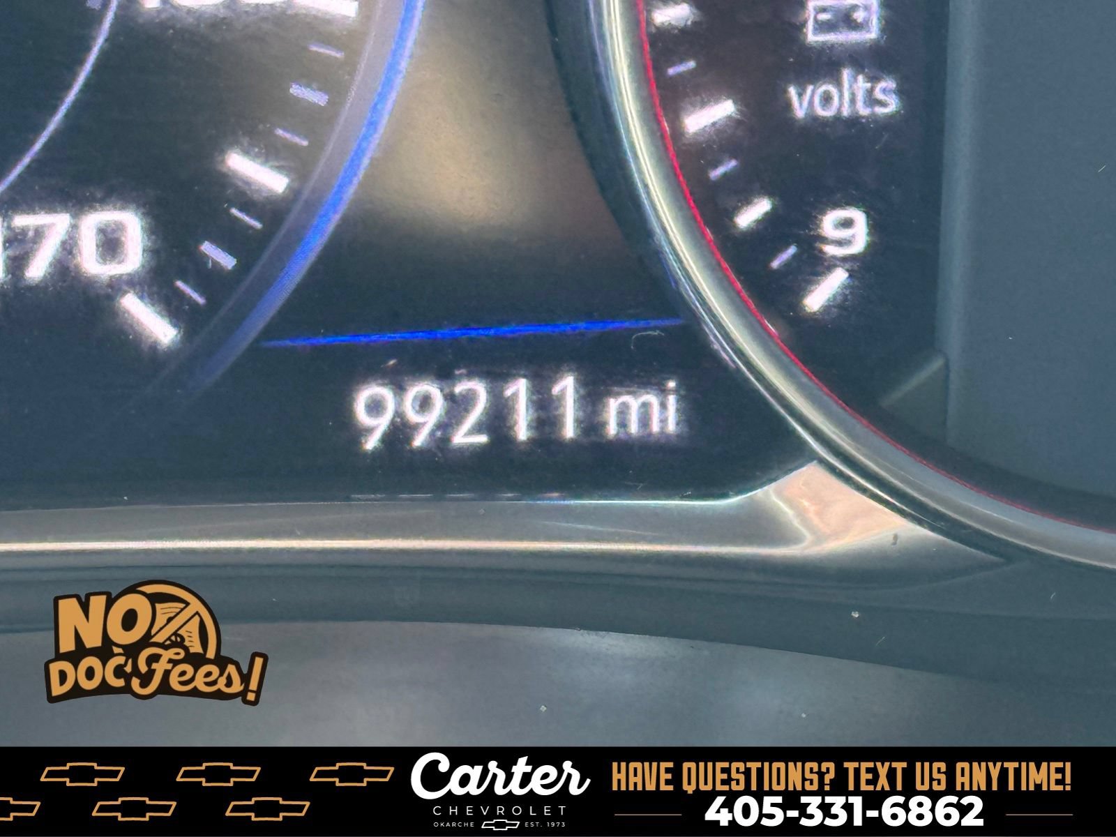 Used 2023 Chevrolet Traverse High Country FWD image 40