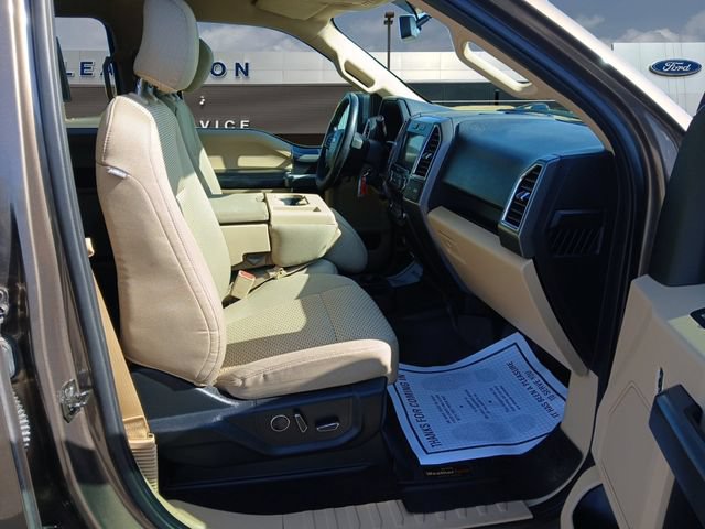 Used 2016 Ford F150 XLT w/ Equipment Group 302A Luxury RWD image 15