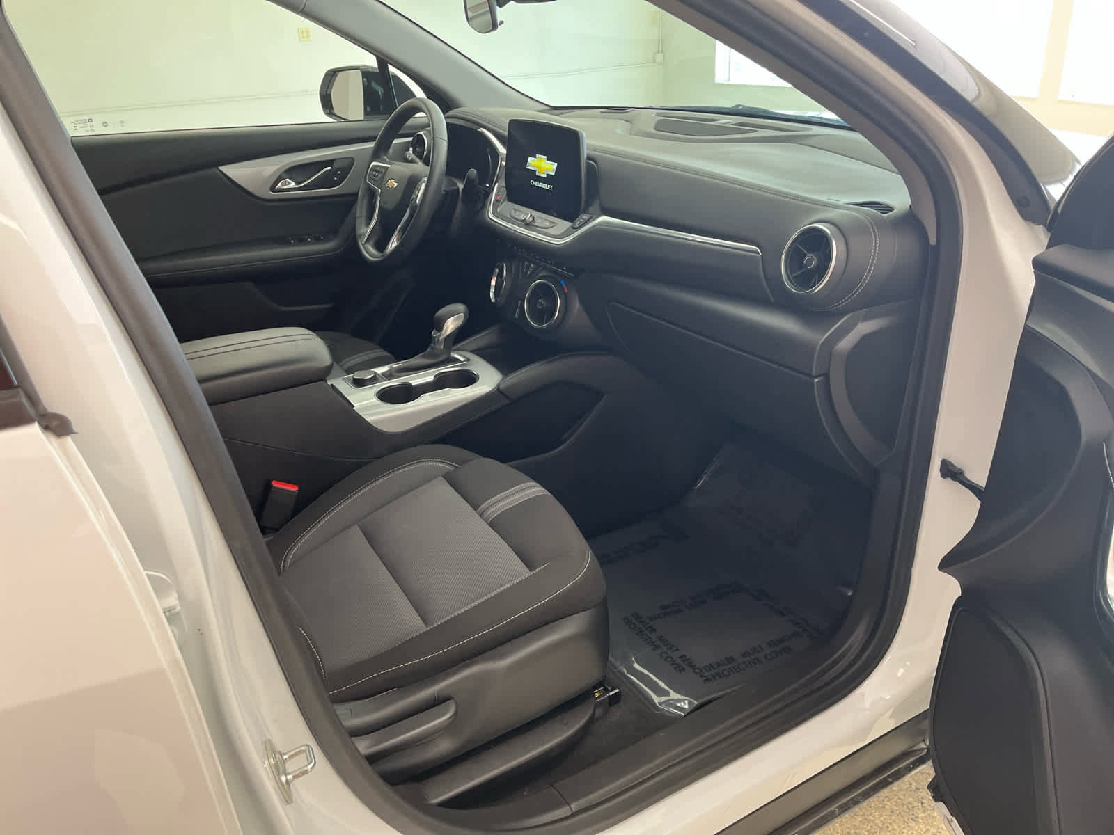 Used 2024 Chevrolet Blazer LT w/ Redline Edition image 16