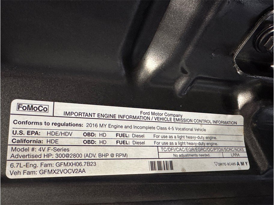 Used 2016 Ford F550 2WD Crew Cab Super Duty image 26