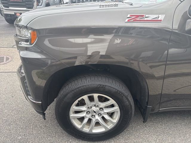 Used 2021 Chevrolet Silverado 1500 RST w/ Convenience Package II image 4