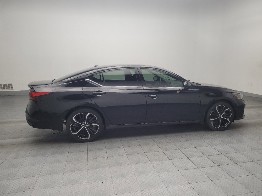 Used 2023 Nissan Altima 2.5 SR image 10