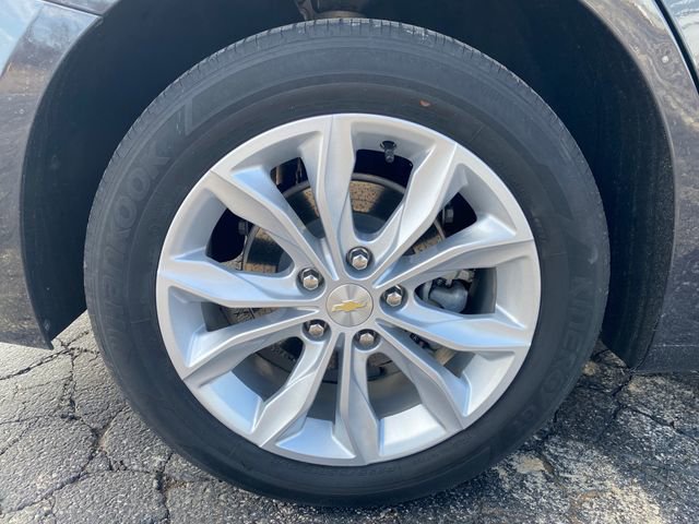 Used 2022 Chevrolet Malibu LT image 15