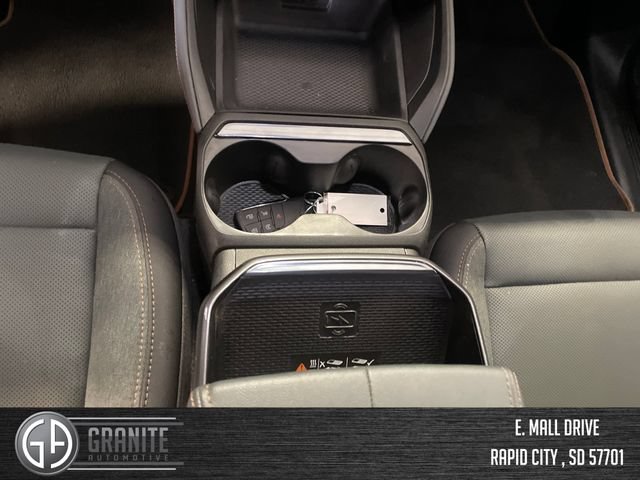 Used 2026 GMC Terrain AT4 AWD/4WD image 15