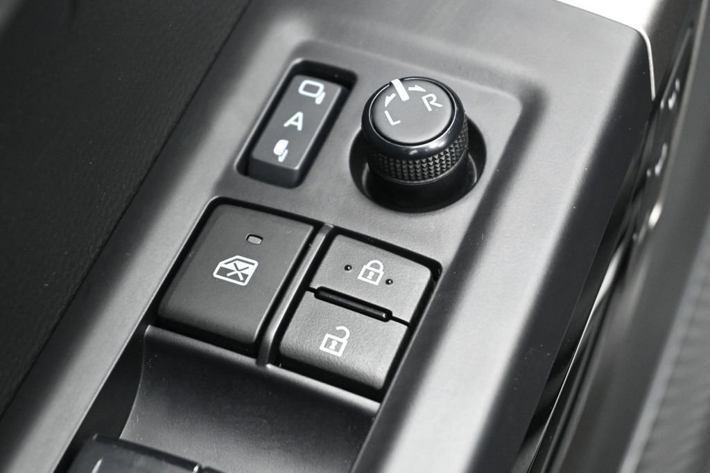 Used 2024 Toyota Tundra Limited w/ TRD Off-Road Package AWD/4WD image 13