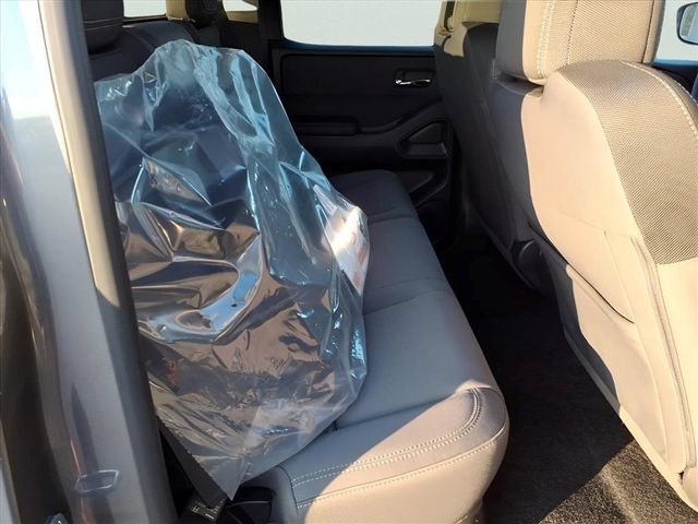 Certified 2026 Nissan Frontier SV w/ All-Weather Content Package AWD/4WD image 16