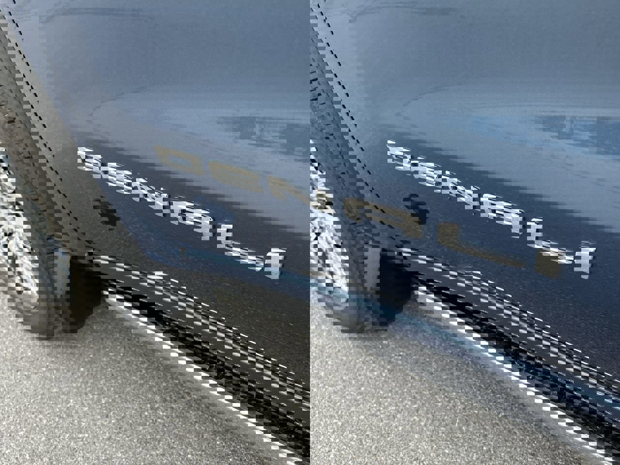 Used 2025 GMC Sierra 1500 Denali Ultimate image 13