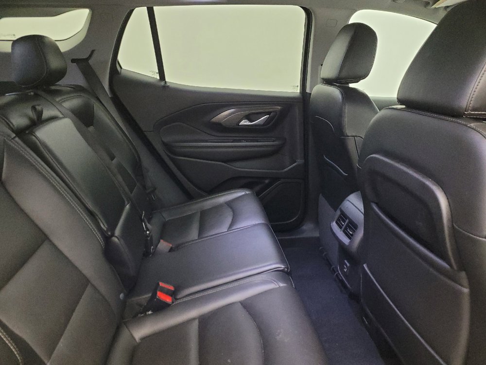 Used 2023 GMC Terrain SLT image 19