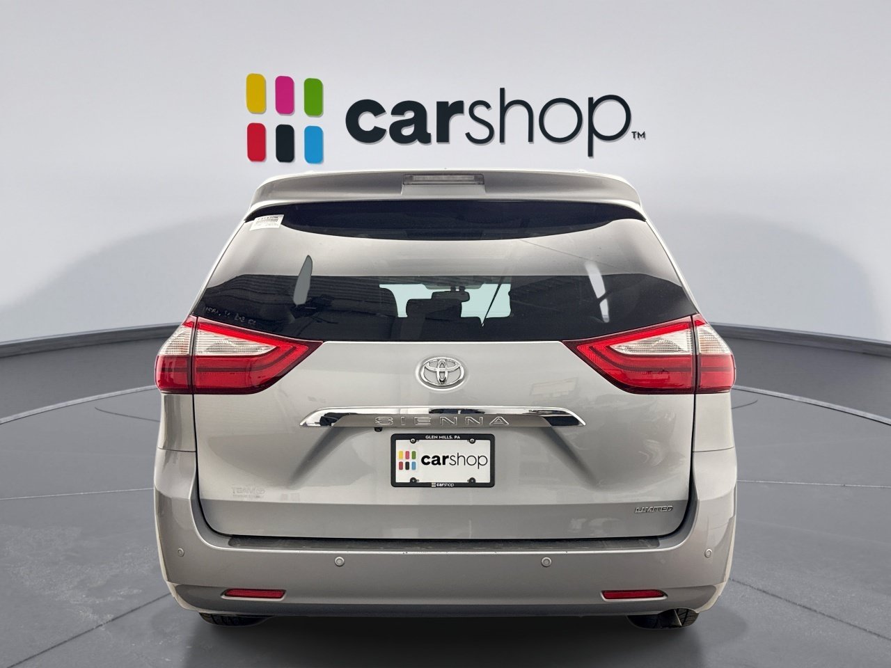 Used 2015 Toyota Sienna Limited Premium FWD image 4