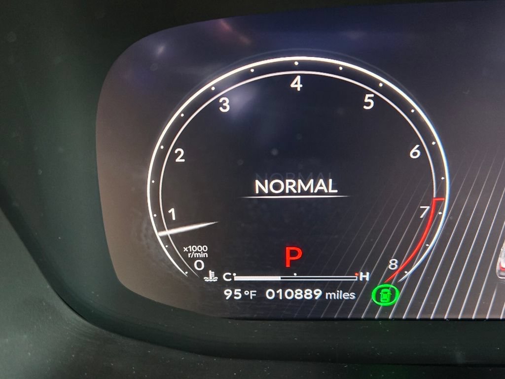 Used 2024 Acura MDX SH-AWD w/ Technology Package image 24