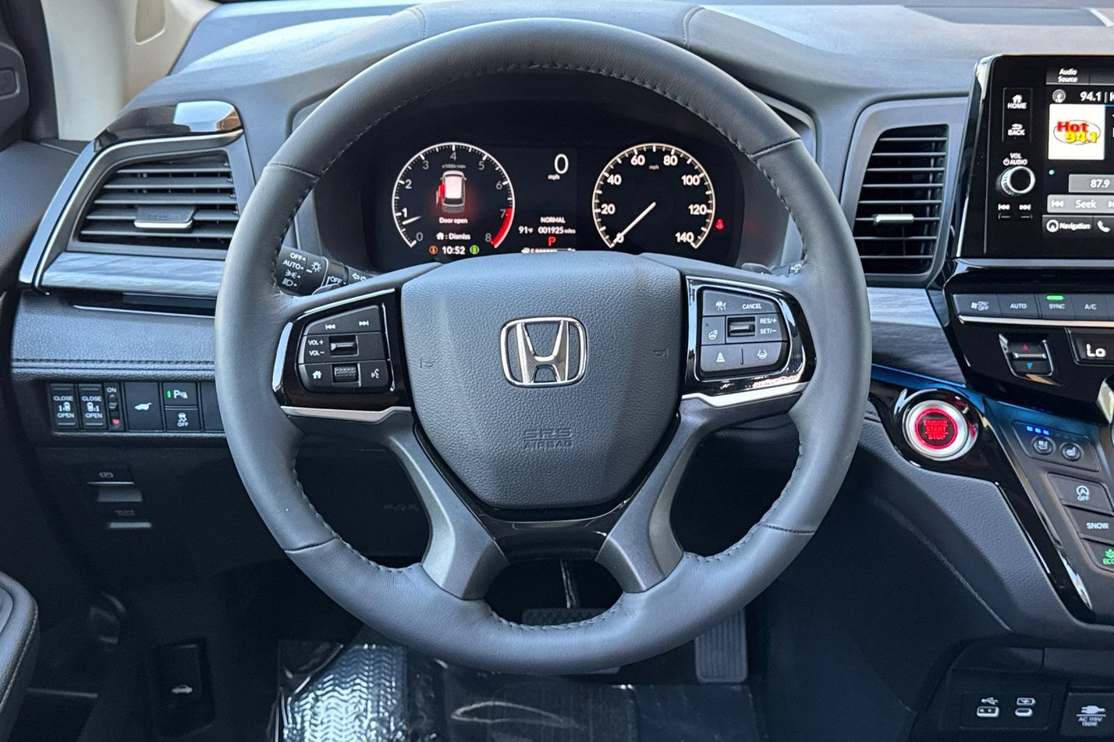 Used 2026 Honda Odyssey Elite image 16