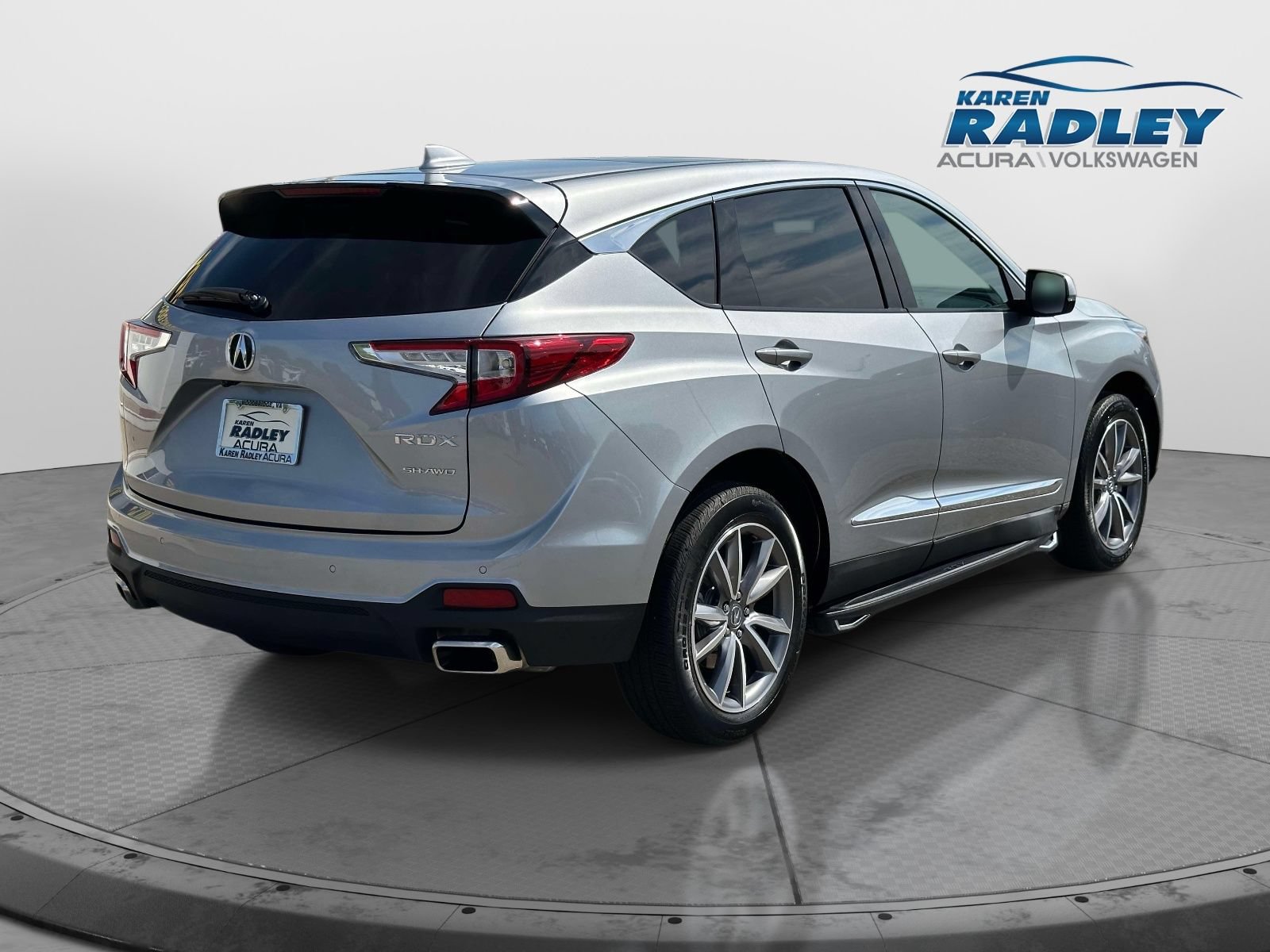 Used 2024 Acura RDX w/ Technology Package AWD/4WD image 2