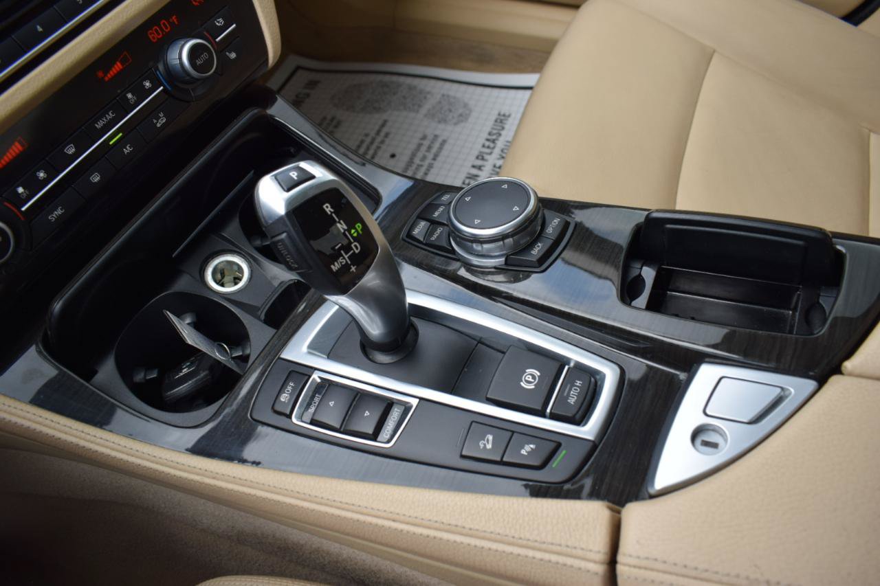 Used 2015 BMW 528i xDrive Sedan AWD/4WD image 34