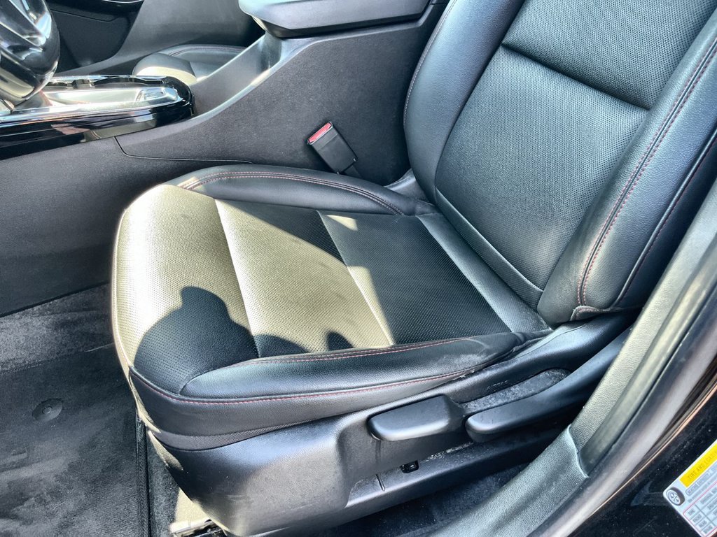 Used 2024 Chevrolet Trax RS w/ Driver Confidence Package FWD image 18