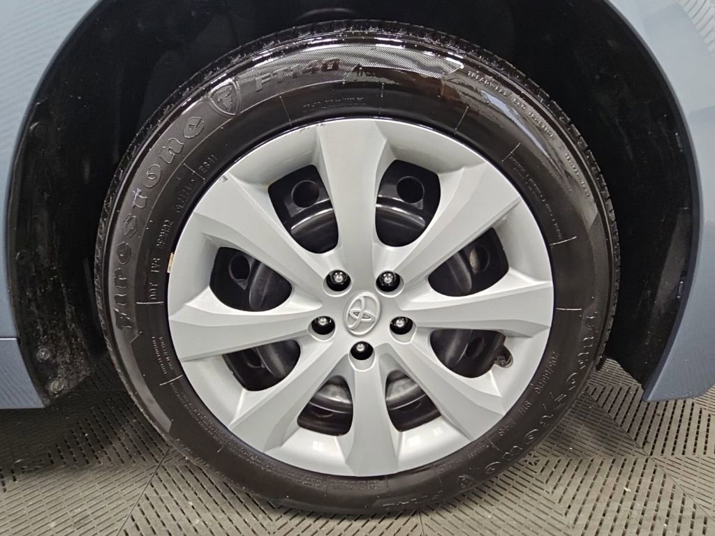 Used 2024 Toyota Corolla LE FWD image 26