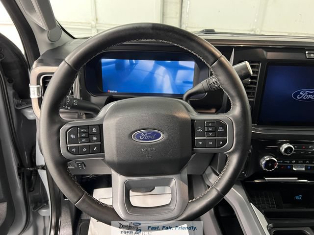 Used 2025 Ford F250 Lariat w/ Lariat Ultimate Package AWD/4WD image 38
