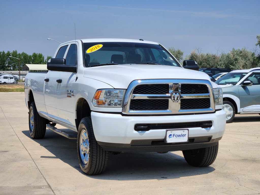Used 2018 RAM 2500 Tradesman w/ Chrome Appearance Group AWD/4WD image 3