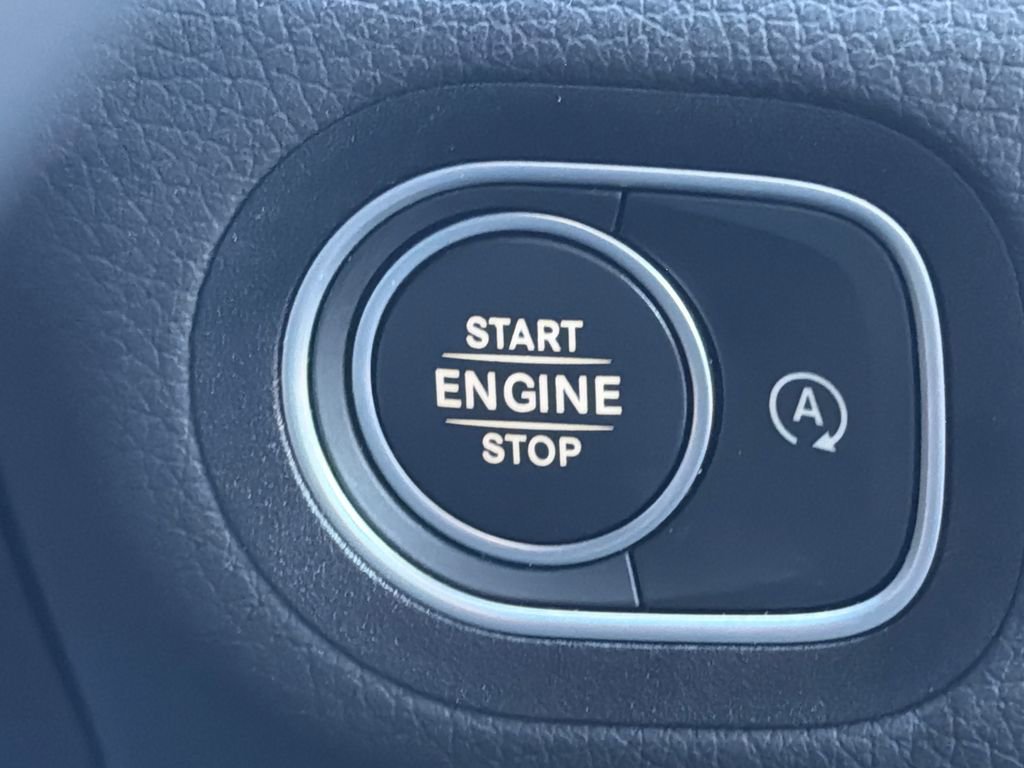 Certified 2025 Mercedes-Benz GLE 350 4MATIC image 24