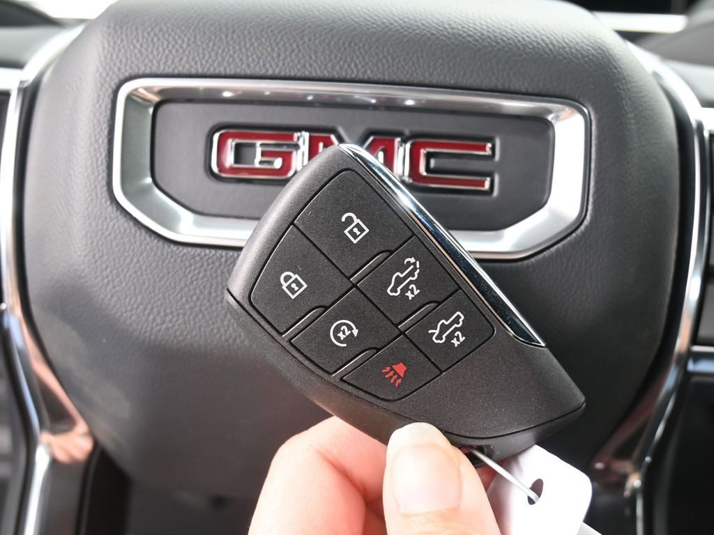 New 2026 GMC Sierra EV Elevation image 33