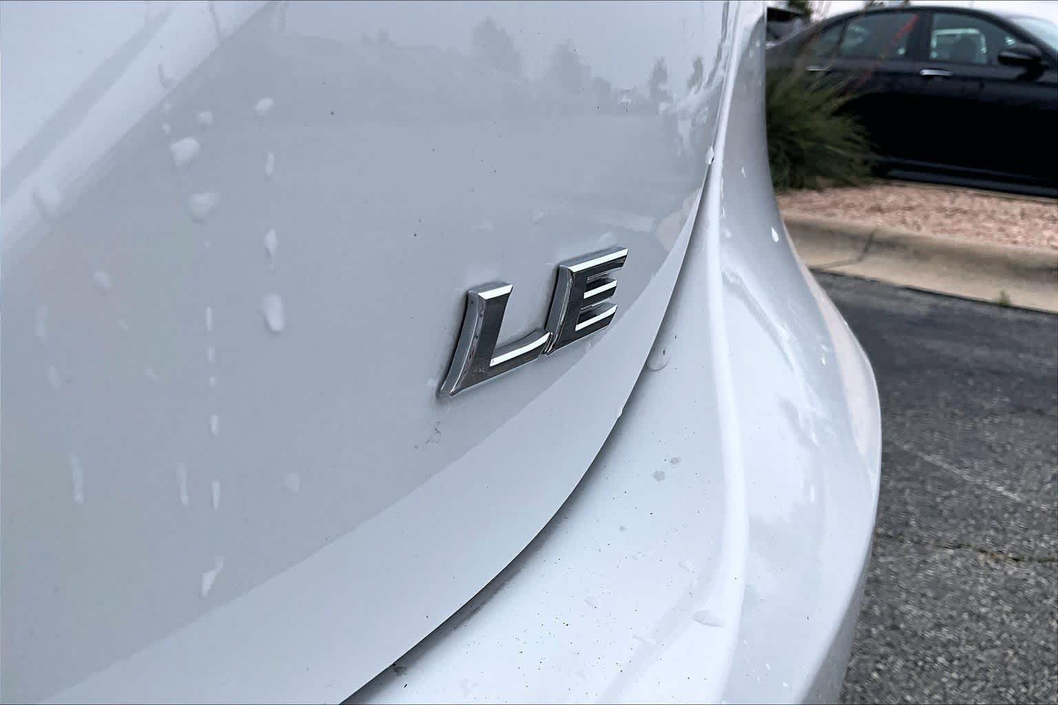 Used 2024 Toyota Camry LE FWD image 16