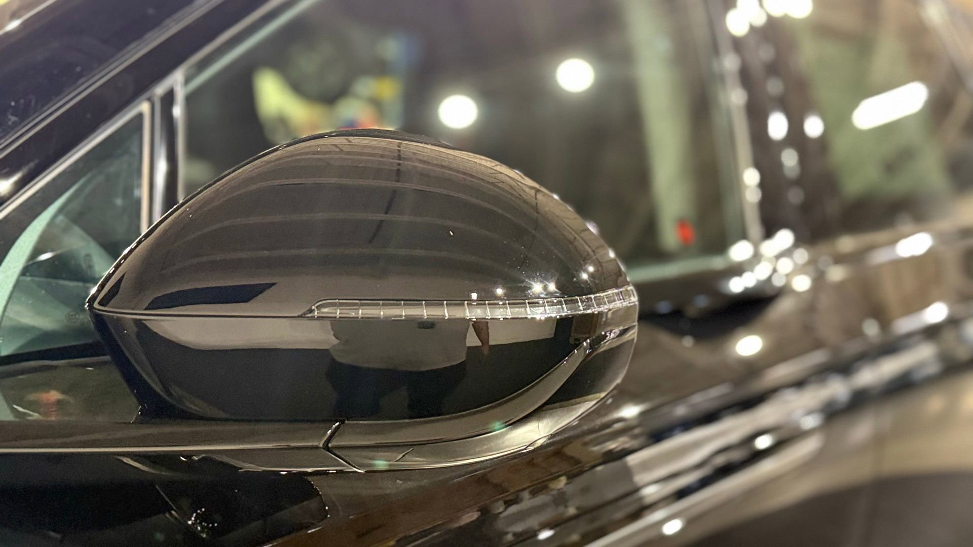 New 2026 Lincoln Nautilus Premier w/ Jet Appearance Package image 17