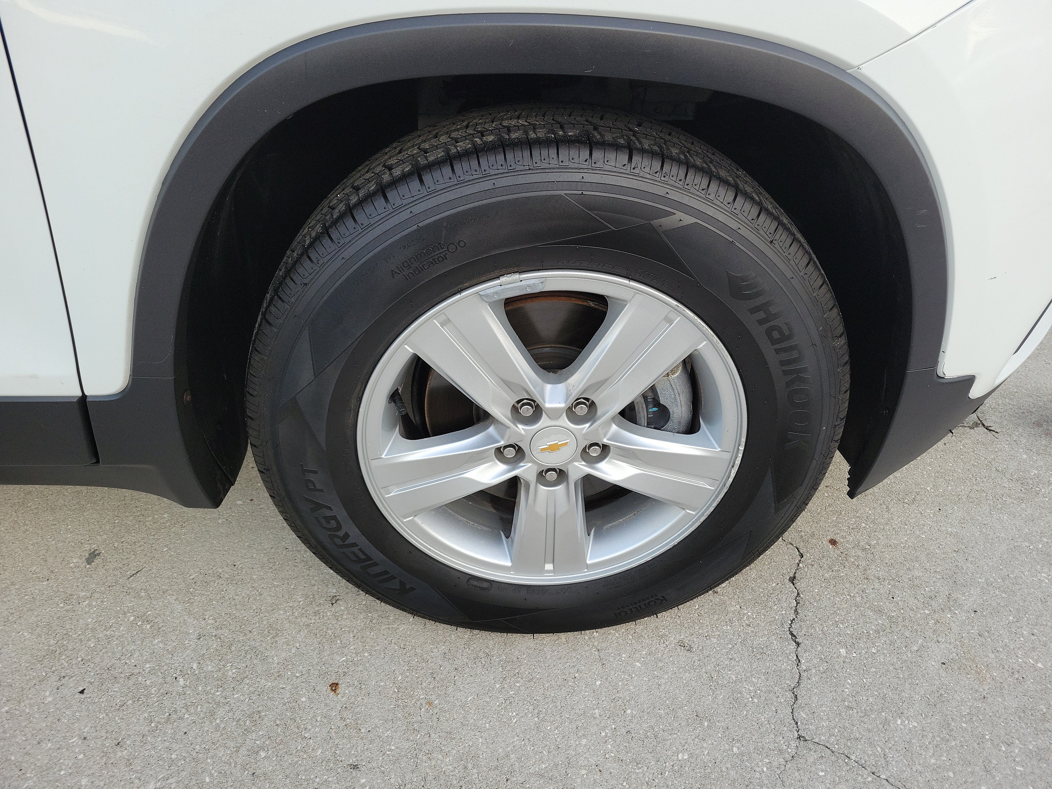Used 2021 Chevrolet Trax LT FWD image 6