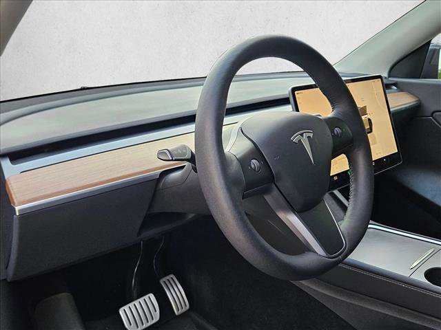 Used 2022 Tesla Model Y Performance AWD/4WD image 9