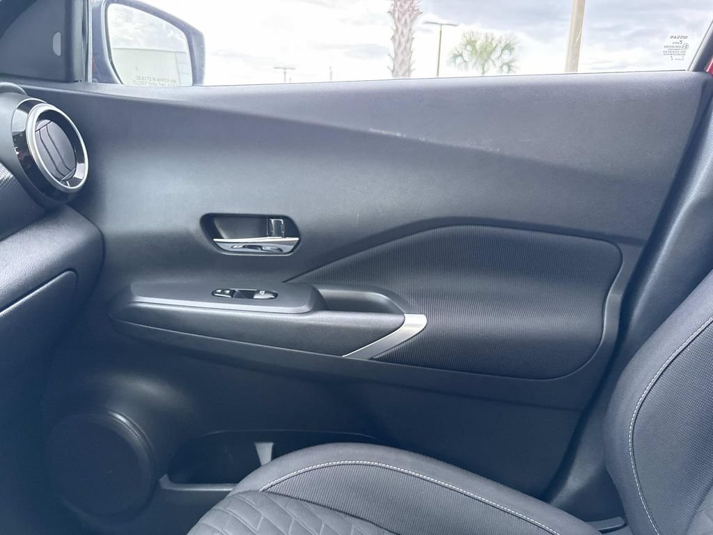 Used 2022 Nissan Kicks SV FWD image 26