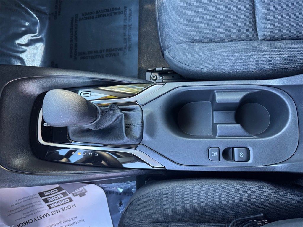 Used 2025 Toyota Corolla LE image 21