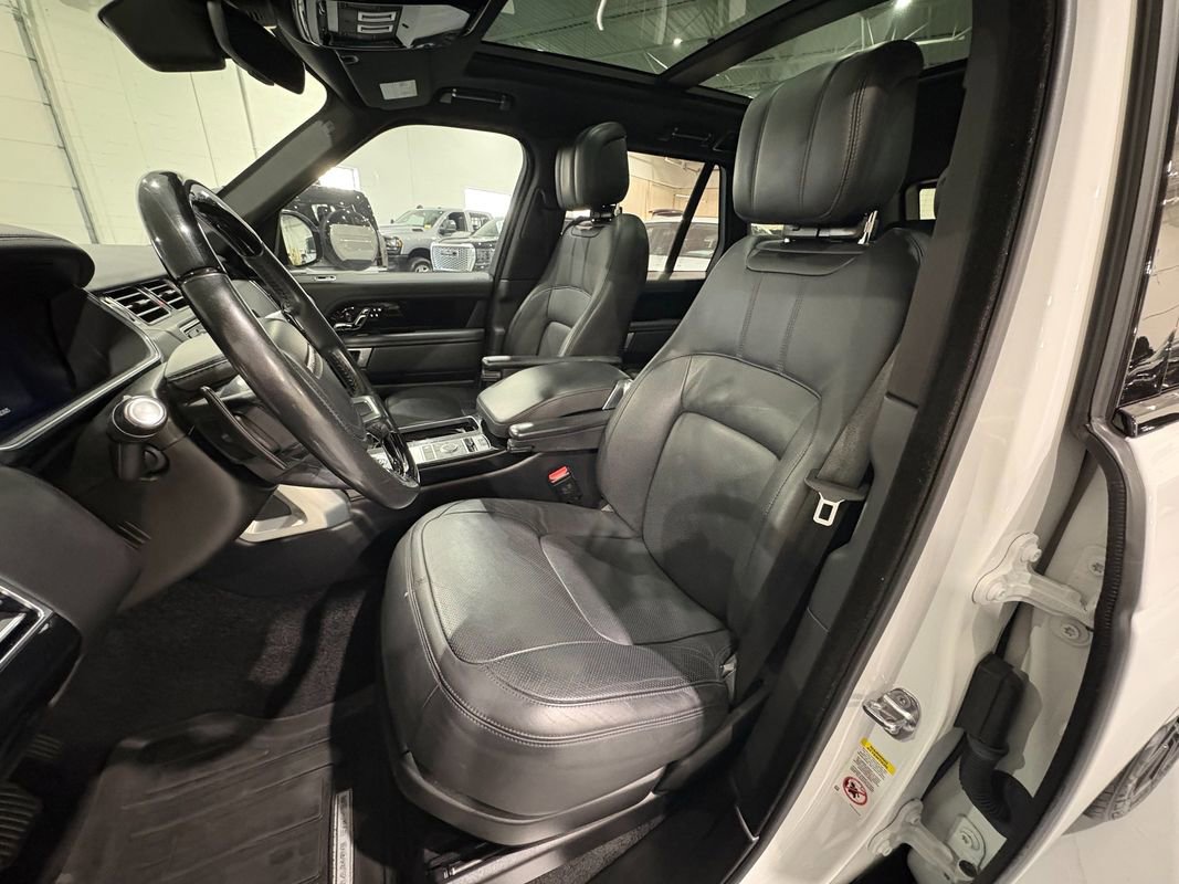 Used 2019 Land Rover Range Rover HSE image 9