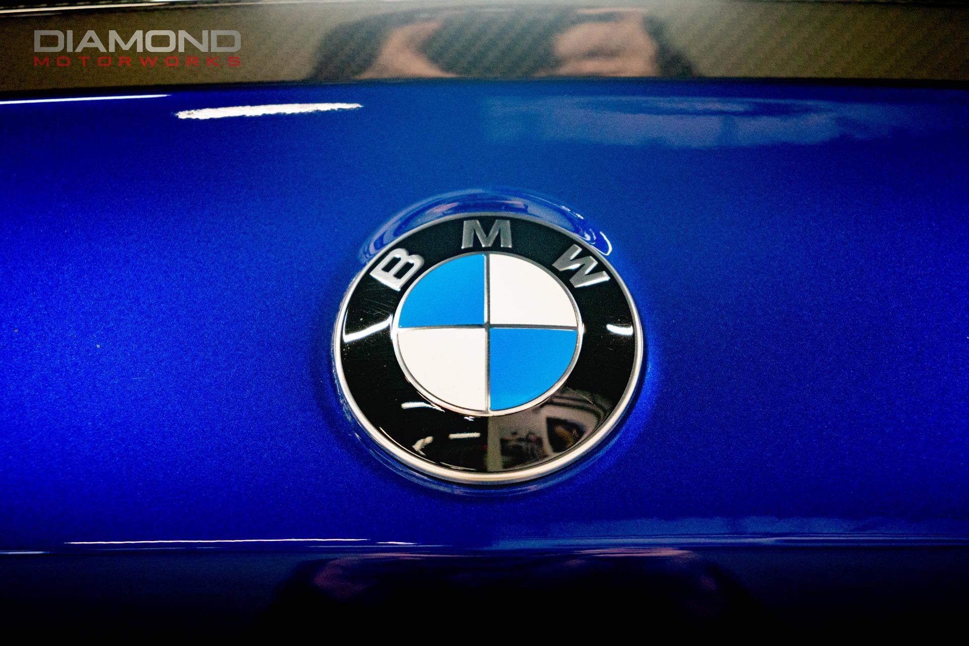 Used 2025 BMW M5 w/ Carbon Package image 44